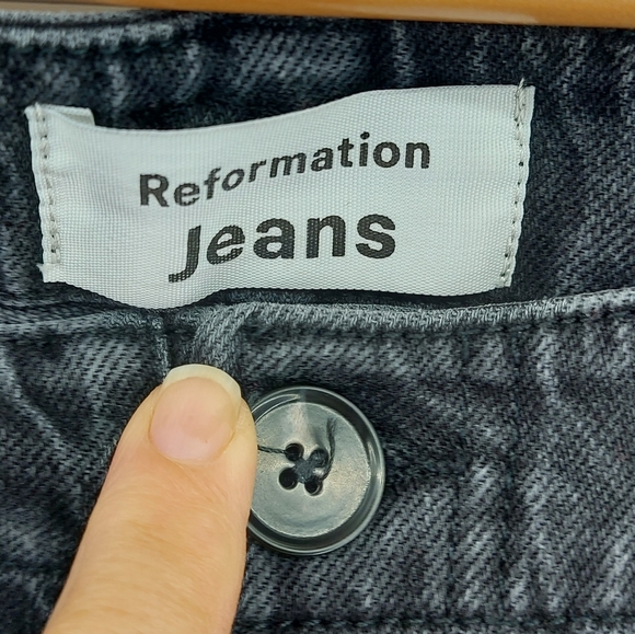 Reformation Elsie Mojave Straight Leg Jeans Exposed button fly and patch pockets - Picture 6 of 10